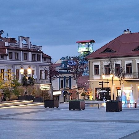 Klimatyczny Apartament Przy Bochenskim Rynku. Bochnia Extérieur photo